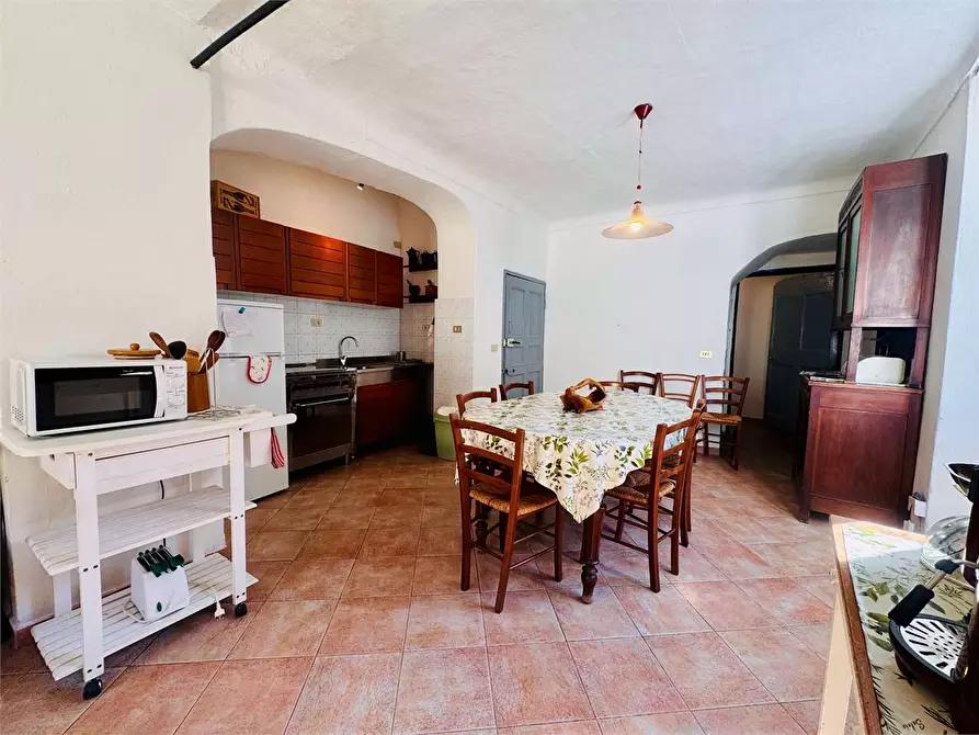 Immagine 5 di Appartamento in vendita  in Via Lavinella 1 a Rezzo