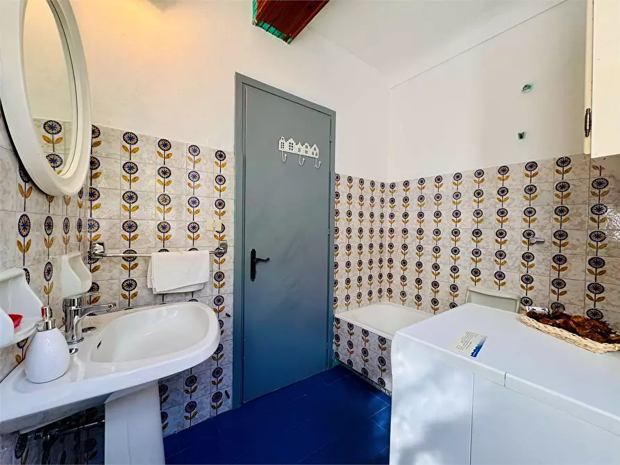 Immagine 22 di Appartamento in vendita  in Via Lavinella 1 a Rezzo