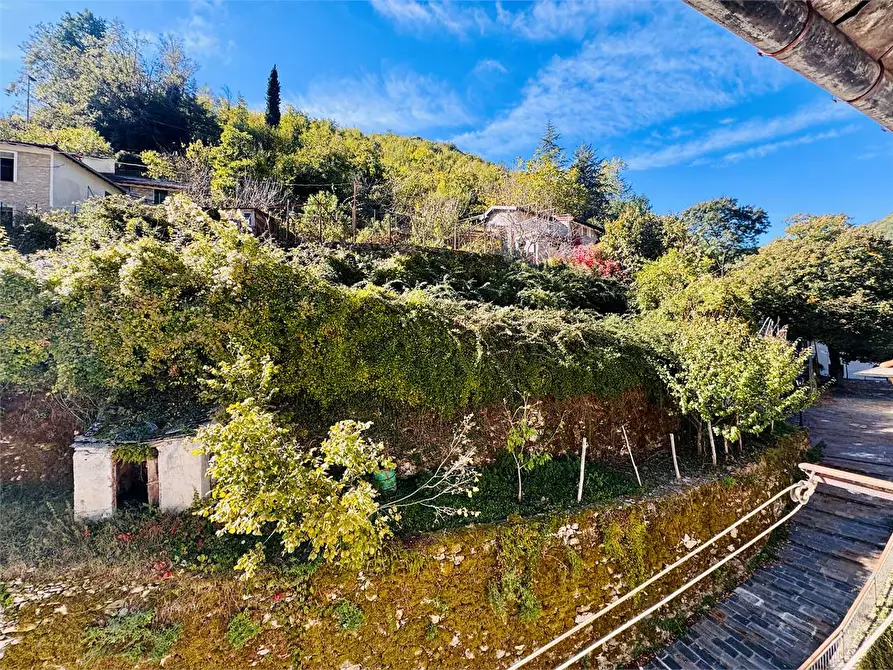 Immagine 33 di Appartamento in vendita  in Via Lavinella 1 a Rezzo