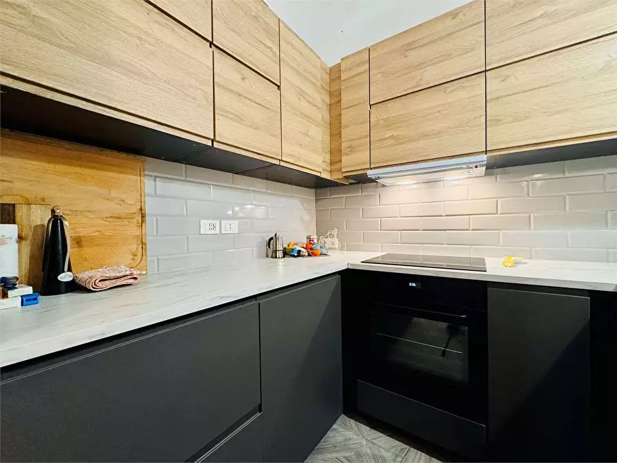 Immagine 14 di Appartamento in vendita  in Edmondo De Amicis 1 a Pieve Di Teco