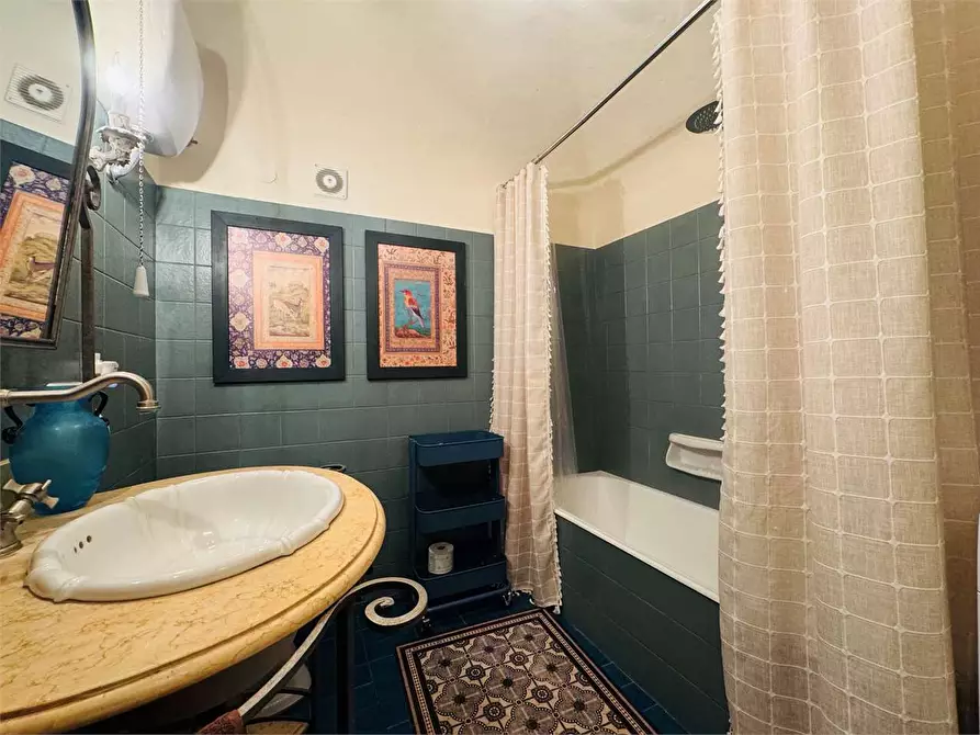 Immagine 32 di Appartamento in vendita  in Via Mazzini a Pieve Di Teco