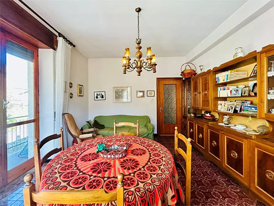 Immagine 5 di Appartamento in vendita  in Viale Piaggio a Ormea