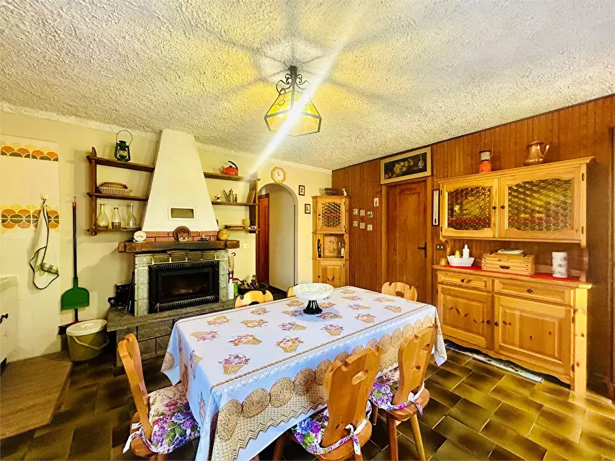 Immagine 13 di Casa indipendente in vendita  in Frazione Aimoni  a Ormea