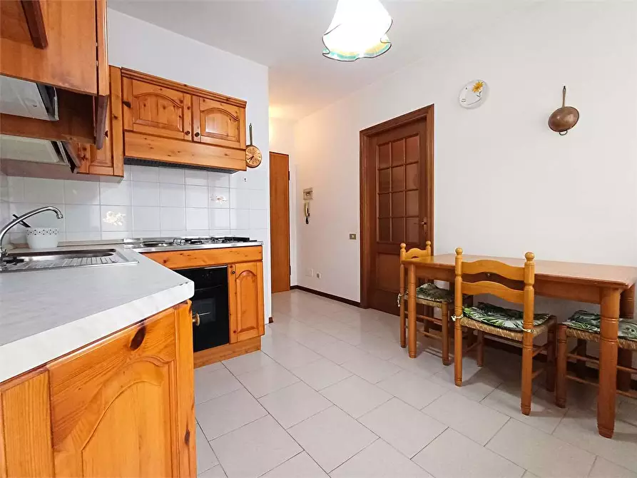 Immagine 12 di Appartamento in vendita  in Via Orti a Ormea