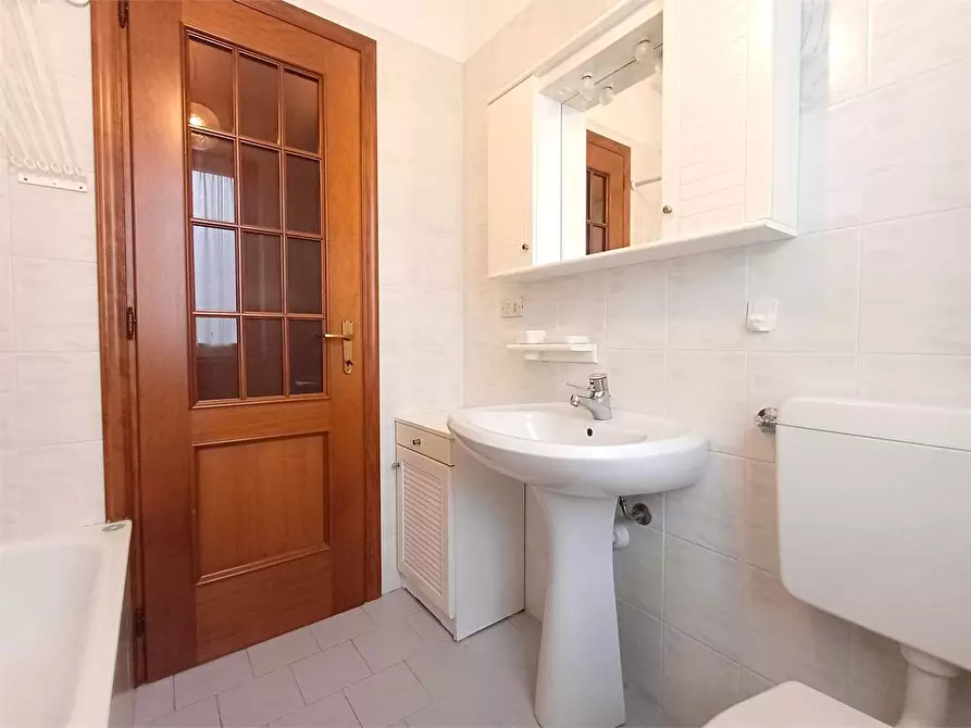 Immagine 19 di Appartamento in vendita  in Via Orti a Ormea