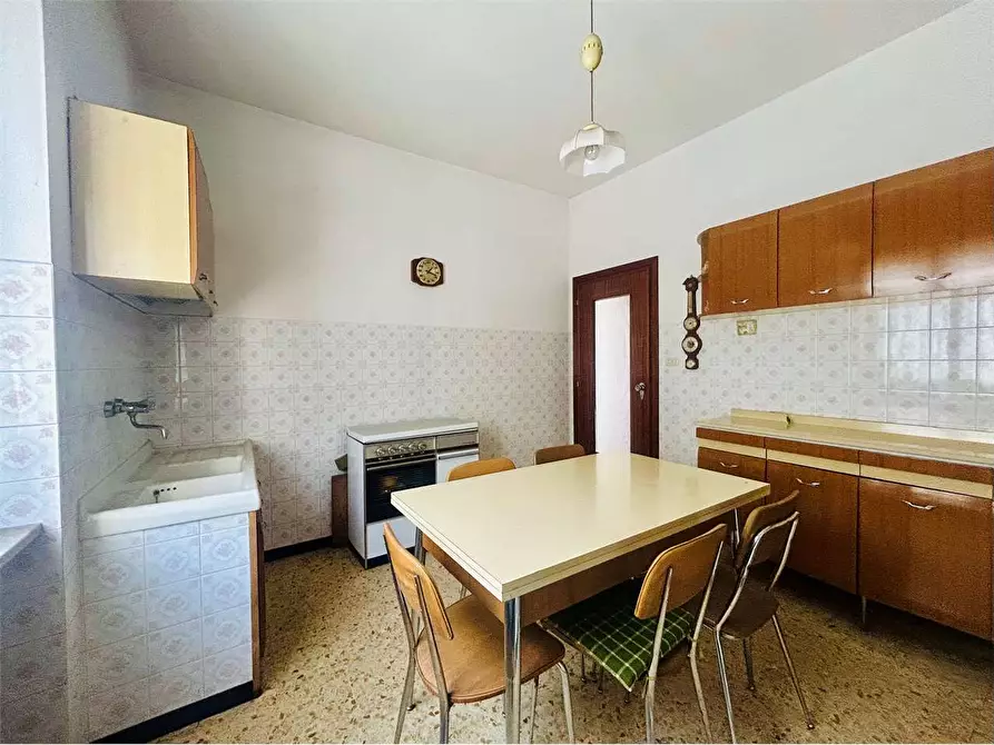 Immagine 37 di Casa indipendente in vendita  in Viale Piaggio  a Ormea