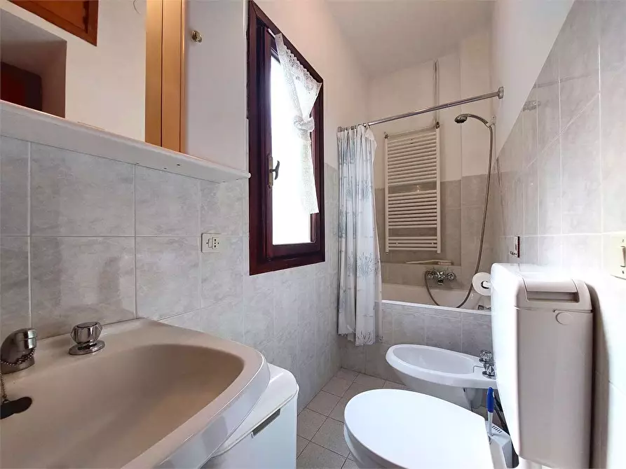 Immagine 28 di Appartamento in vendita  in Viale Cagna  66 a Ormea