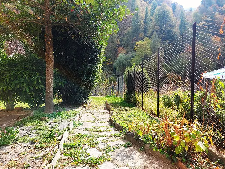 Immagine 59 di Appartamento in vendita  in Viale Cagna  66 a Ormea