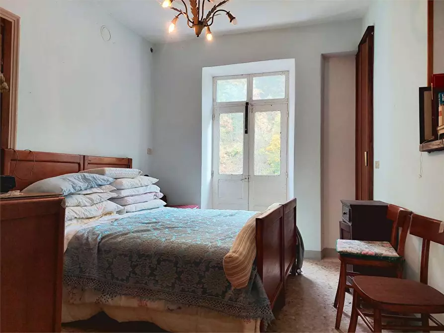 Immagine 42 di Appartamento in vendita  in Viale Cagna  66 a Ormea