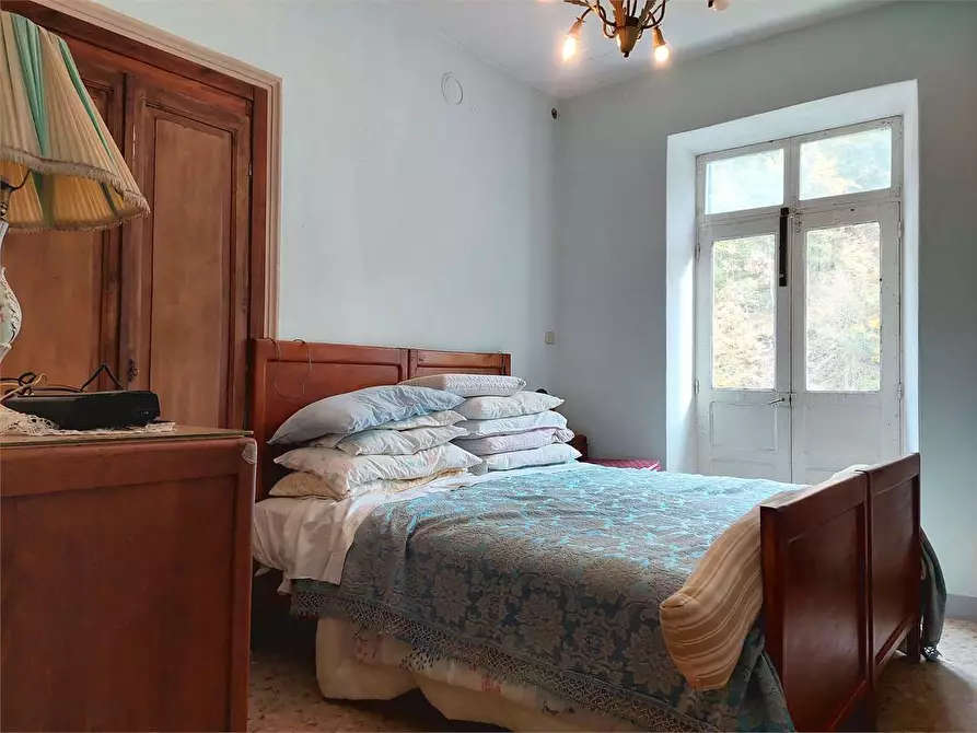 Immagine 43 di Appartamento in vendita  in Viale Cagna  66 a Ormea