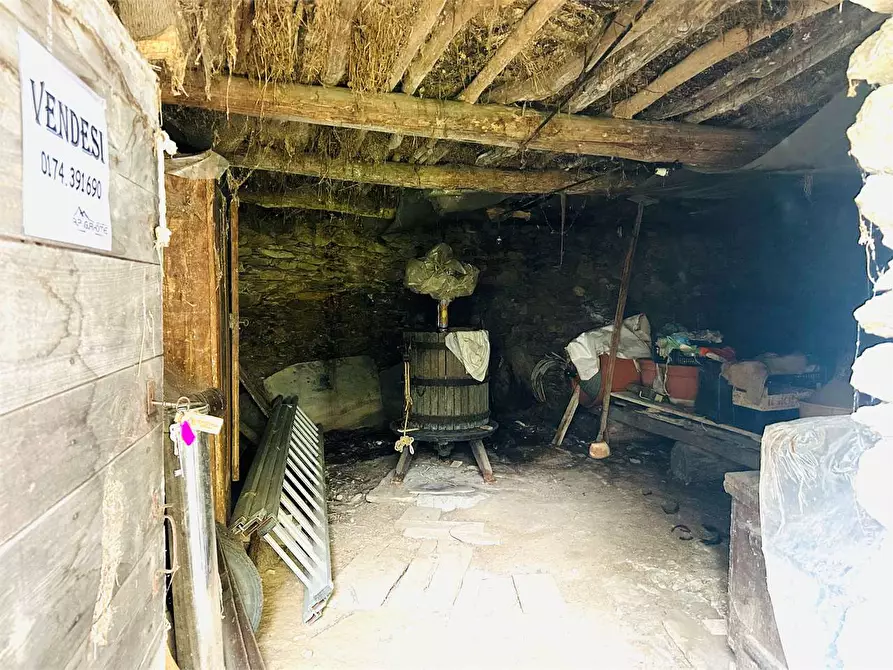 Immagine 42 di Rustico / casale in vendita  in Frazione Albra  a Ormea