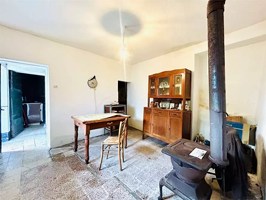 Immagine 10 di Rustico / casale in vendita  in Frazione Albra  a Ormea