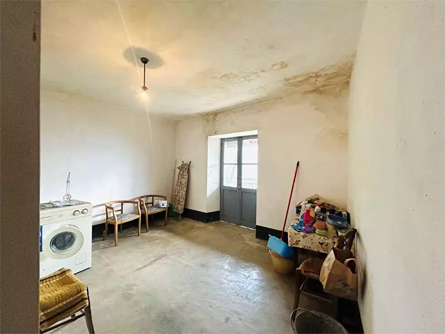 Immagine 13 di Rustico / casale in vendita  in Frazione Albra  a Ormea
