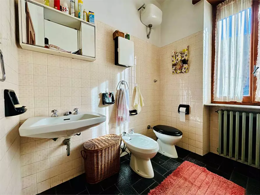 Immagine 21 di Casa indipendente in vendita  in Viale Piaggio  a Ormea