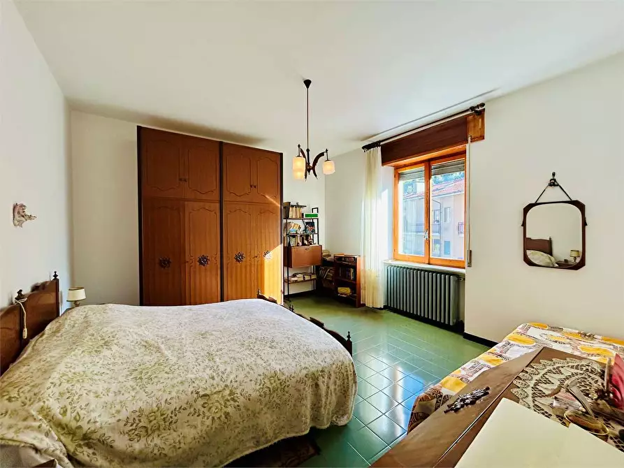 Immagine 25 di Casa indipendente in vendita  in Viale Piaggio  a Ormea