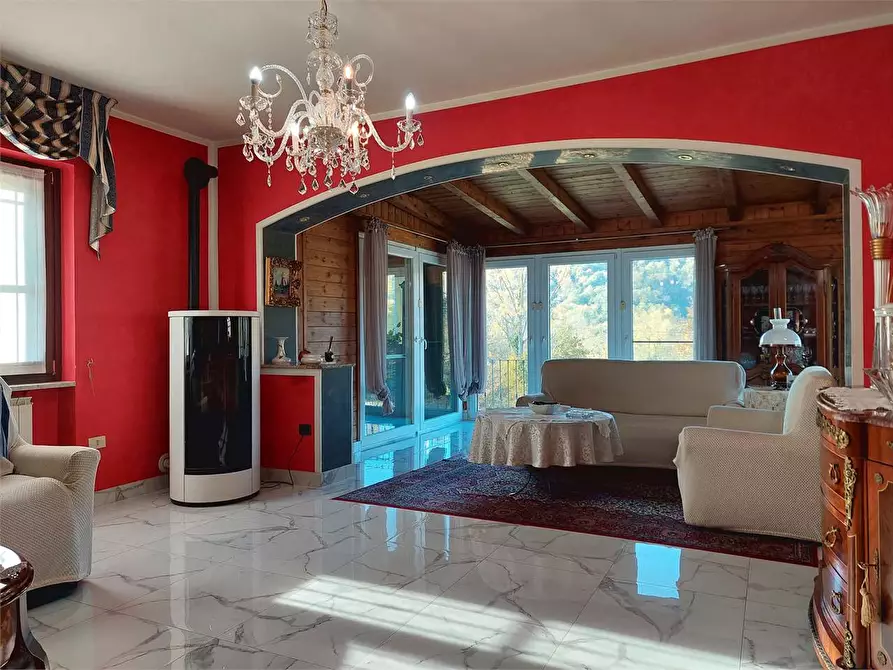 Immagine 10 di Villa in vendita  in Via della Miniera  9 a Nucetto