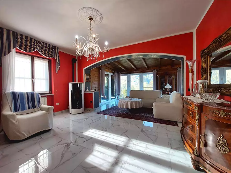 Immagine 11 di Villa in vendita  in Via della Miniera  9 a Nucetto