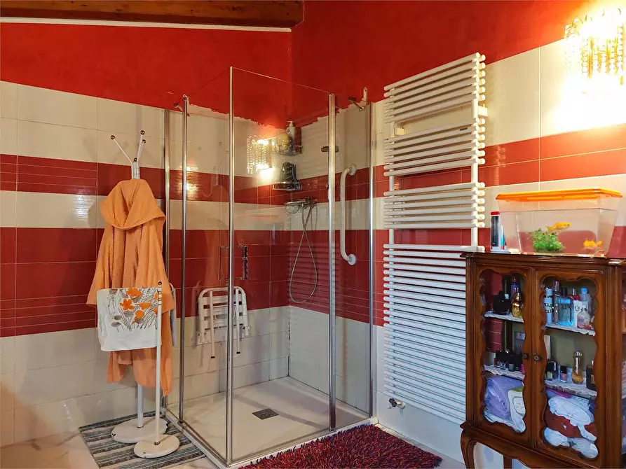 Immagine 47 di Villa in vendita  in Via della Miniera  9 a Nucetto