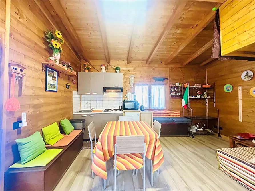 Immagine 8 di Dépendance in vendita  in Campeggio Alpino  a Pornassio