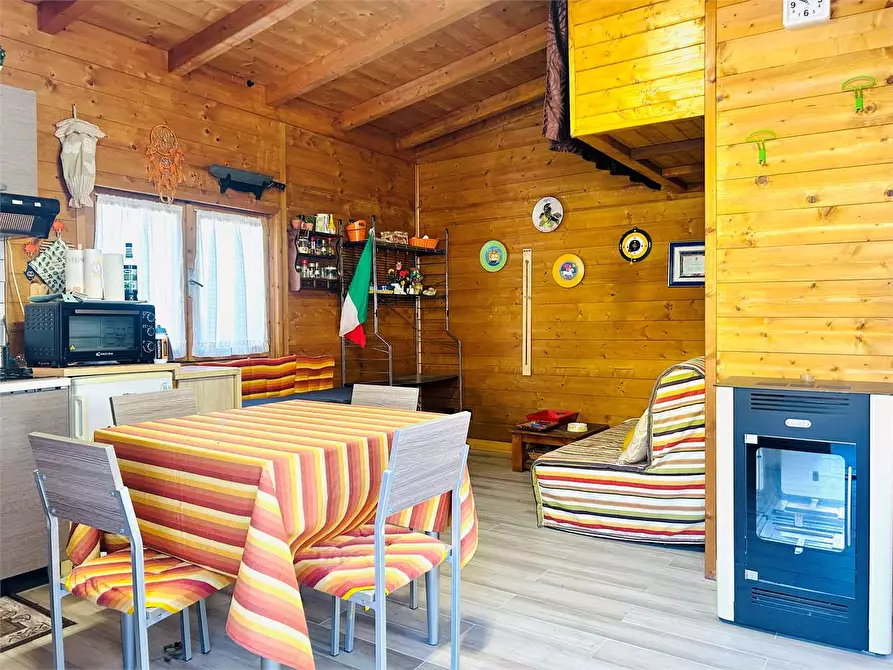 Immagine 12 di Dépendance in vendita  in Campeggio Alpino  a Pornassio