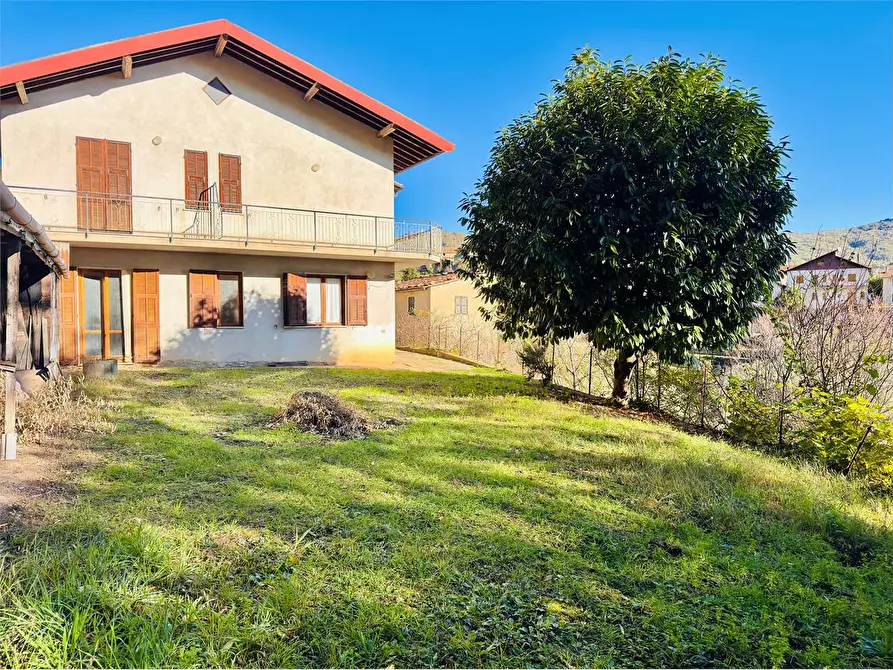 Immagine 2 di Casa indipendente in vendita  in Strada provinciale 14 2 a Borghetto D'arroscia