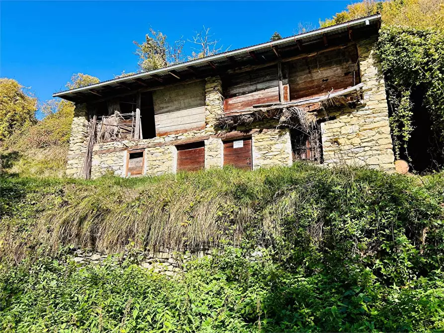 Immagine 30 di Rustico / casale in vendita  in Frazione Albra a Ormea