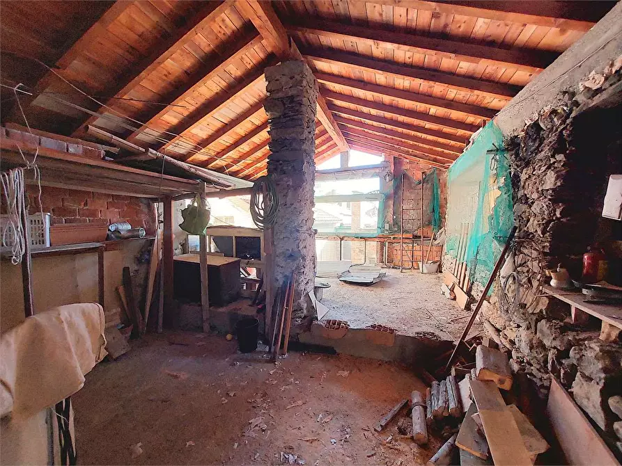 Immagine 44 di Casa indipendente in vendita  in Via Palestro 14 a Cosio D'arroscia