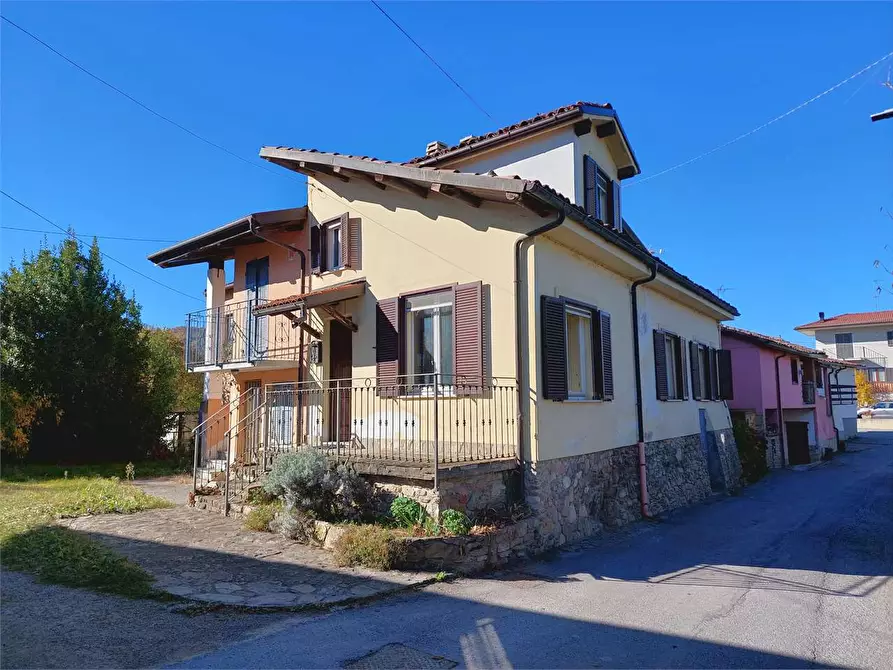 Immagine 1 di Casa indipendente in vendita  in Frazione Poggi S. Spirito 30 a Ceva