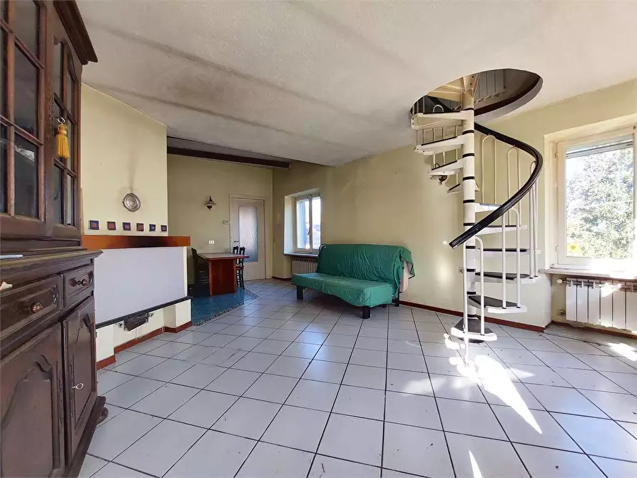 Immagine 3 di Casa indipendente in vendita  in Frazione Poggi S. Spirito 30 a Ceva