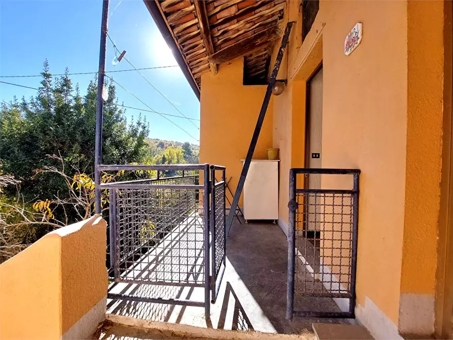 Immagine 4 di Casa indipendente in vendita  in Frazione Poggi S. Spirito 34 a Ceva
