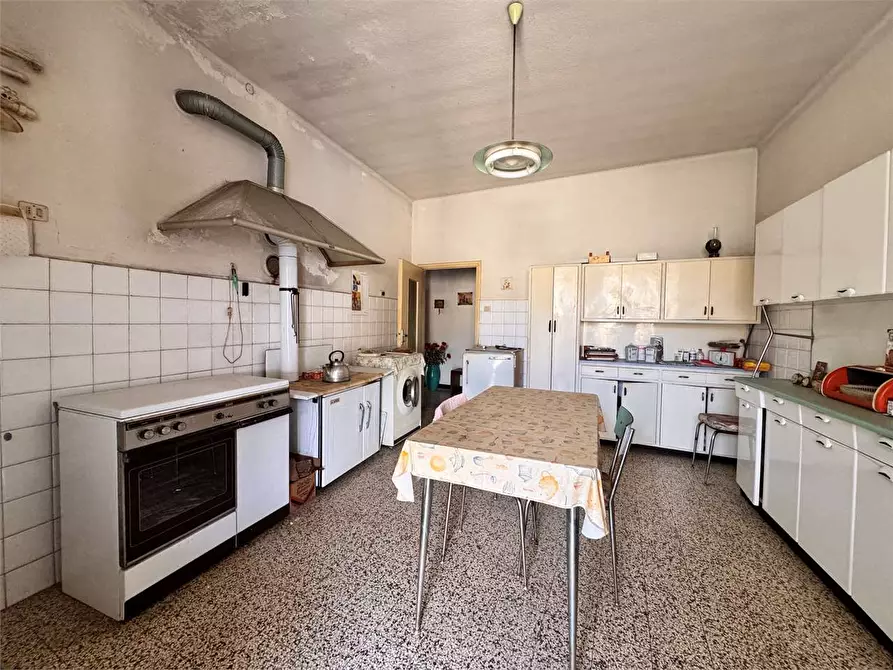 Immagine 19 di Appartamento in vendita  in Via Umberto 1 31 a Ranzo