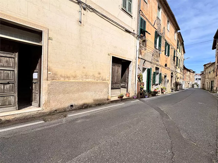 Immagine 32 di Appartamento in vendita  in Via Umberto 1 31 a Ranzo