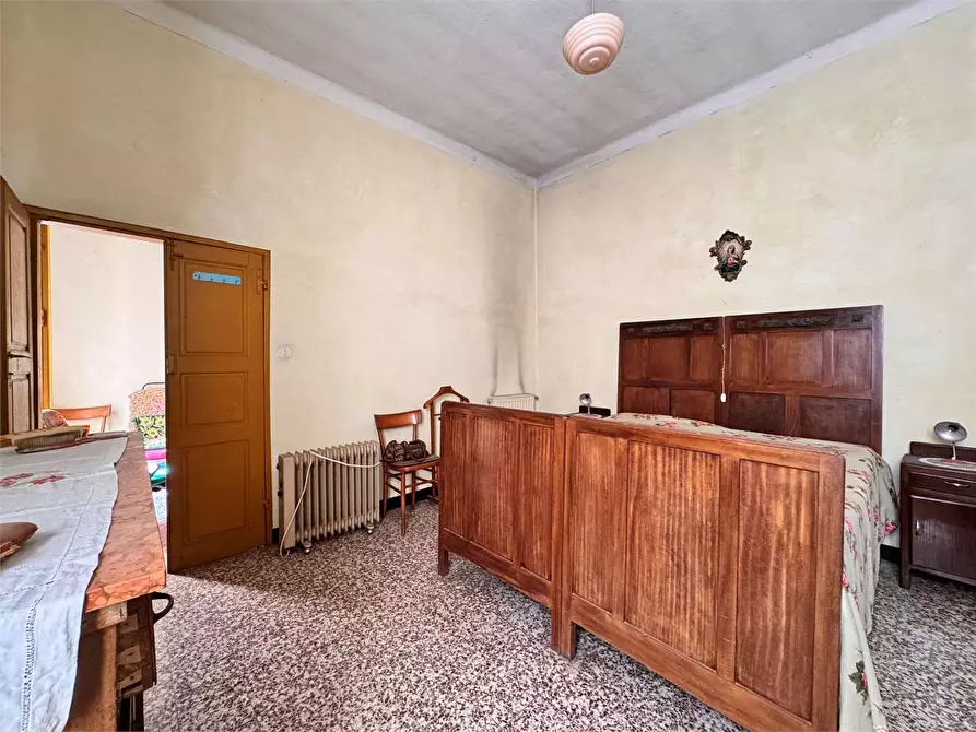 Immagine 14 di Appartamento in vendita  in Via Umberto 1 31 a Ranzo