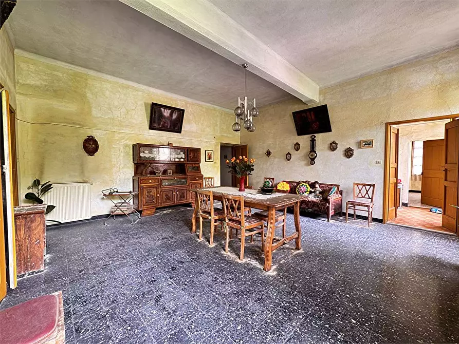 Immagine 23 di Appartamento in vendita  in Via Umberto 1 31 a Ranzo