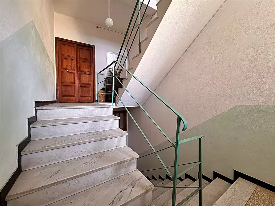 Immagine 9 di Appartamento in vendita  in Via Umberto 1 31 a Ranzo