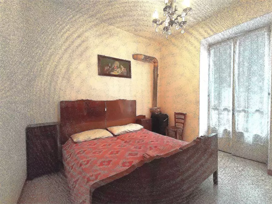 Immagine 9 di Casa indipendente in vendita  a Ormea