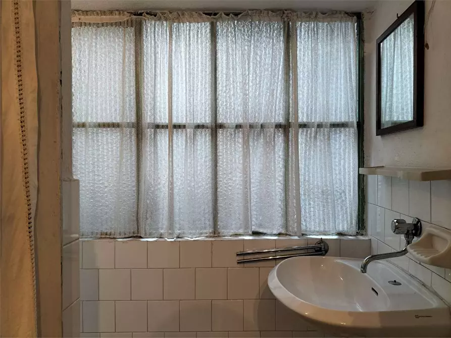 Immagine 41 di Casa indipendente in vendita  a Ormea