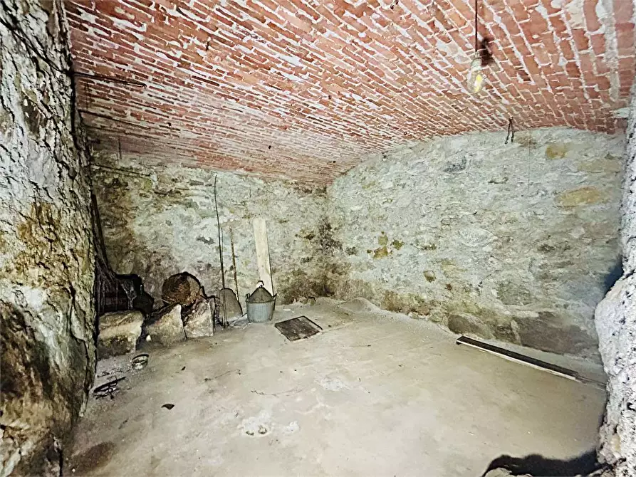 Immagine 42 di Casa indipendente in vendita  in Ponte di Nava  51 a Ormea