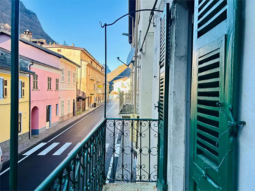 Immagine 9 di Appartamento in vendita  in Ponte di Nava  41 a Ormea