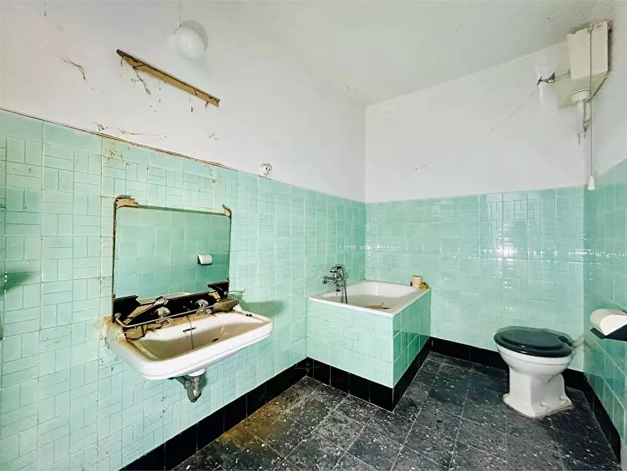 Immagine 25 di Appartamento in vendita  in Ponte di Nava  41 a Ormea