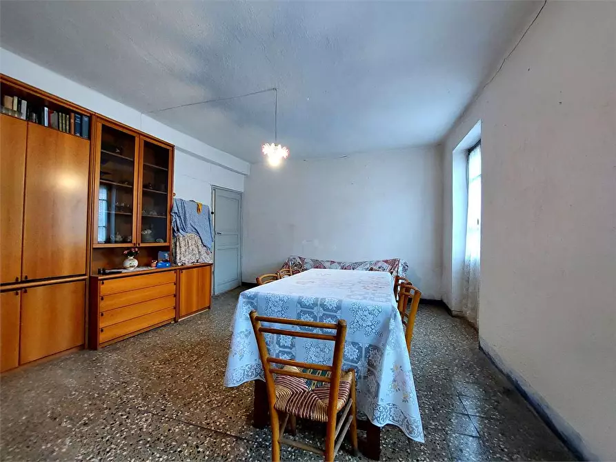 Immagine 4 di Casa indipendente in vendita  in Piazza Vittorio Veneto 9 a Borghetto D'arroscia