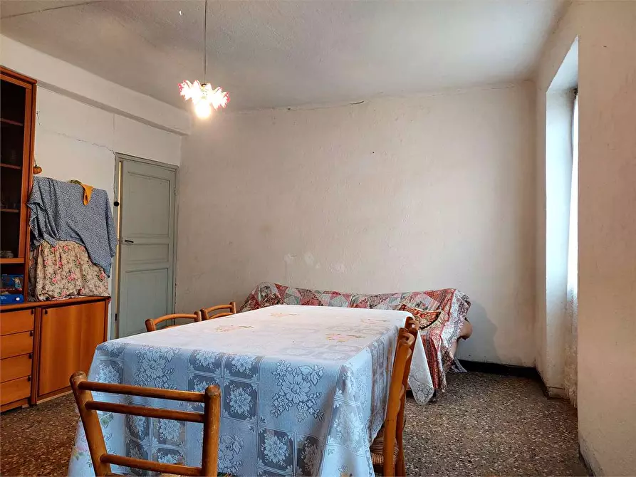 Immagine 5 di Casa indipendente in vendita  in Piazza Vittorio Veneto 9 a Borghetto D'arroscia
