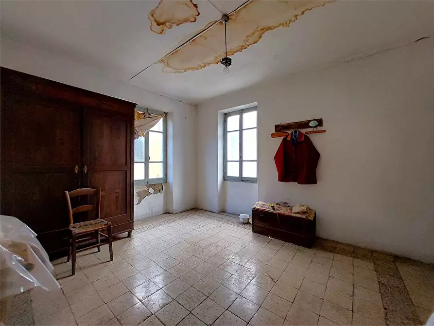 Immagine 17 di Casa indipendente in vendita  in Piazza Vittorio Veneto 9 a Borghetto D'arroscia