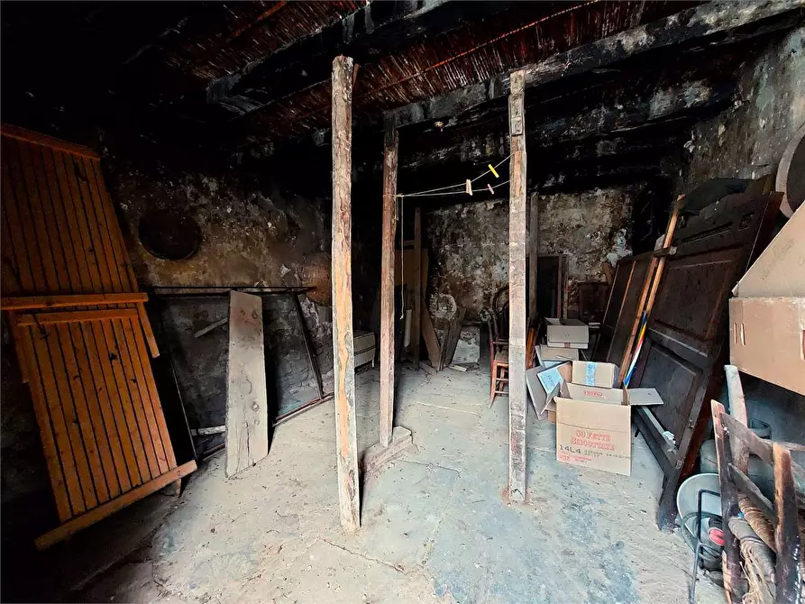 Immagine 20 di Casa indipendente in vendita  in Piazza Vittorio Veneto 9 a Borghetto D'arroscia