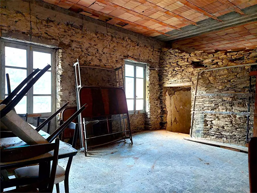 Immagine 31 di Casa indipendente in vendita  in Piazza Vittorio Veneto 9 a Borghetto D'arroscia