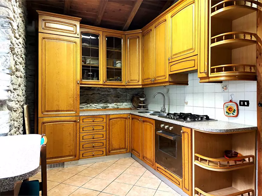 Immagine 13 di Casa indipendente in vendita  in Salita Case Soprane  9 a Pieve Di Teco