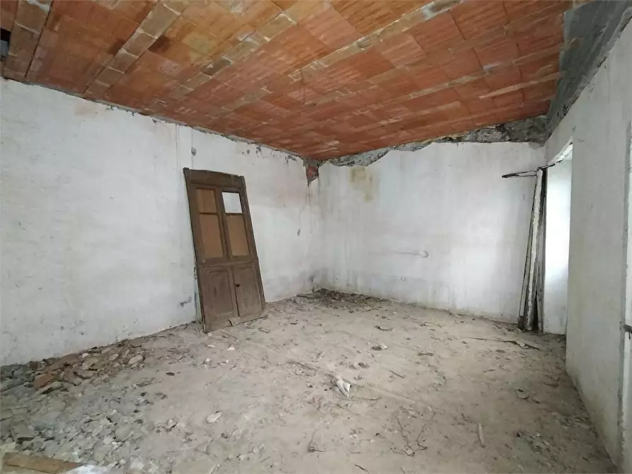 Immagine 27 di Porzione di casa in vendita  a Cosio D'arroscia