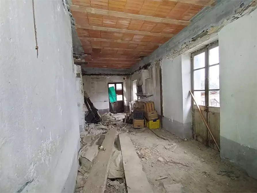 Immagine 32 di Porzione di casa in vendita  a Cosio D'arroscia