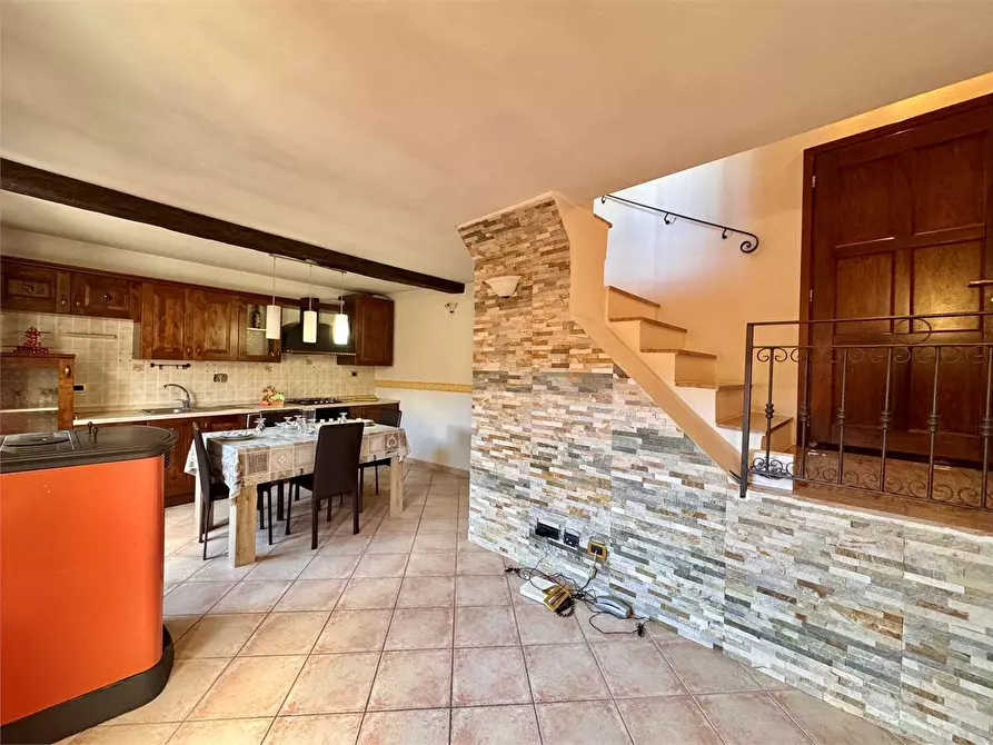 Immagine 3 di Casa indipendente in vendita  in Piazza Castello 4 a Aurigo