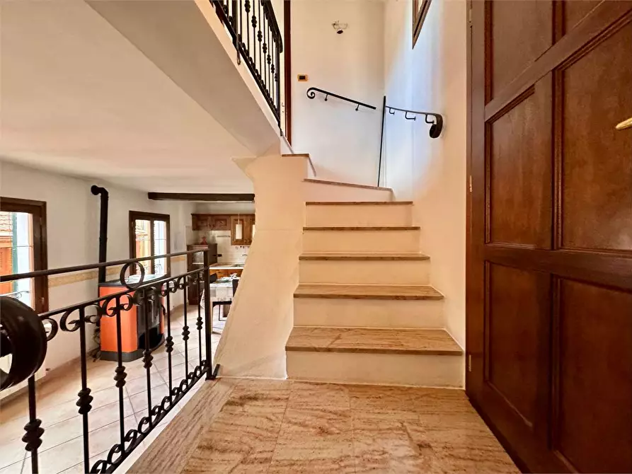 Immagine 14 di Casa indipendente in vendita  in Piazza Castello 4 a Aurigo